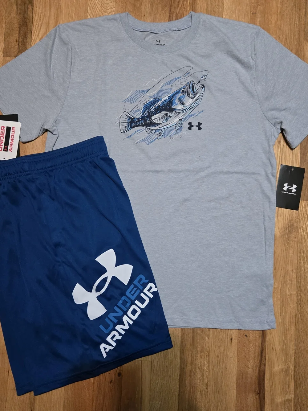 NEW Under Armour Boys Bass Fish Shirt Logo Short Set Youth XLarge